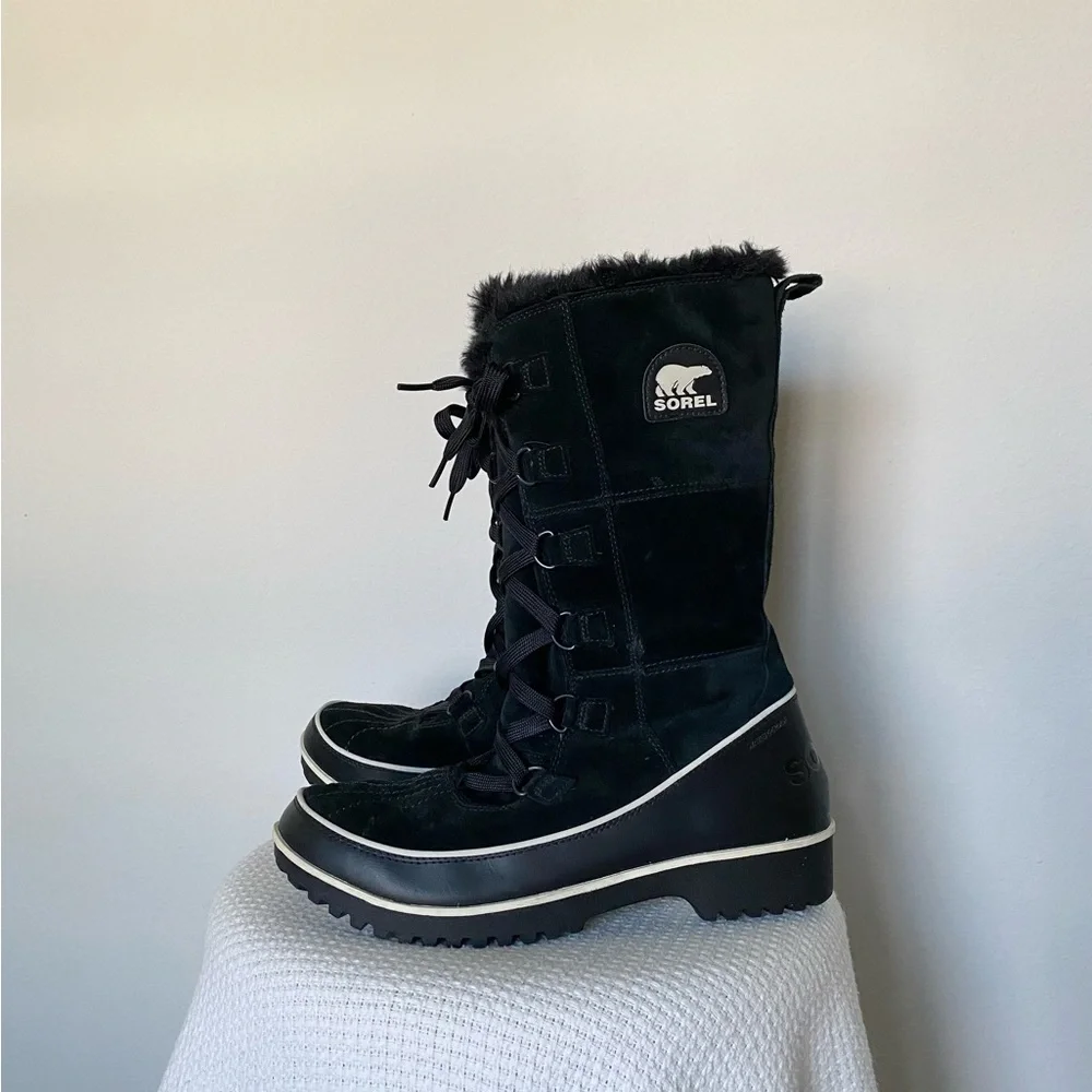 Sorel Women’s Trivoli High II Black Lace Up Suede Leather Faux Fur Winter Boot